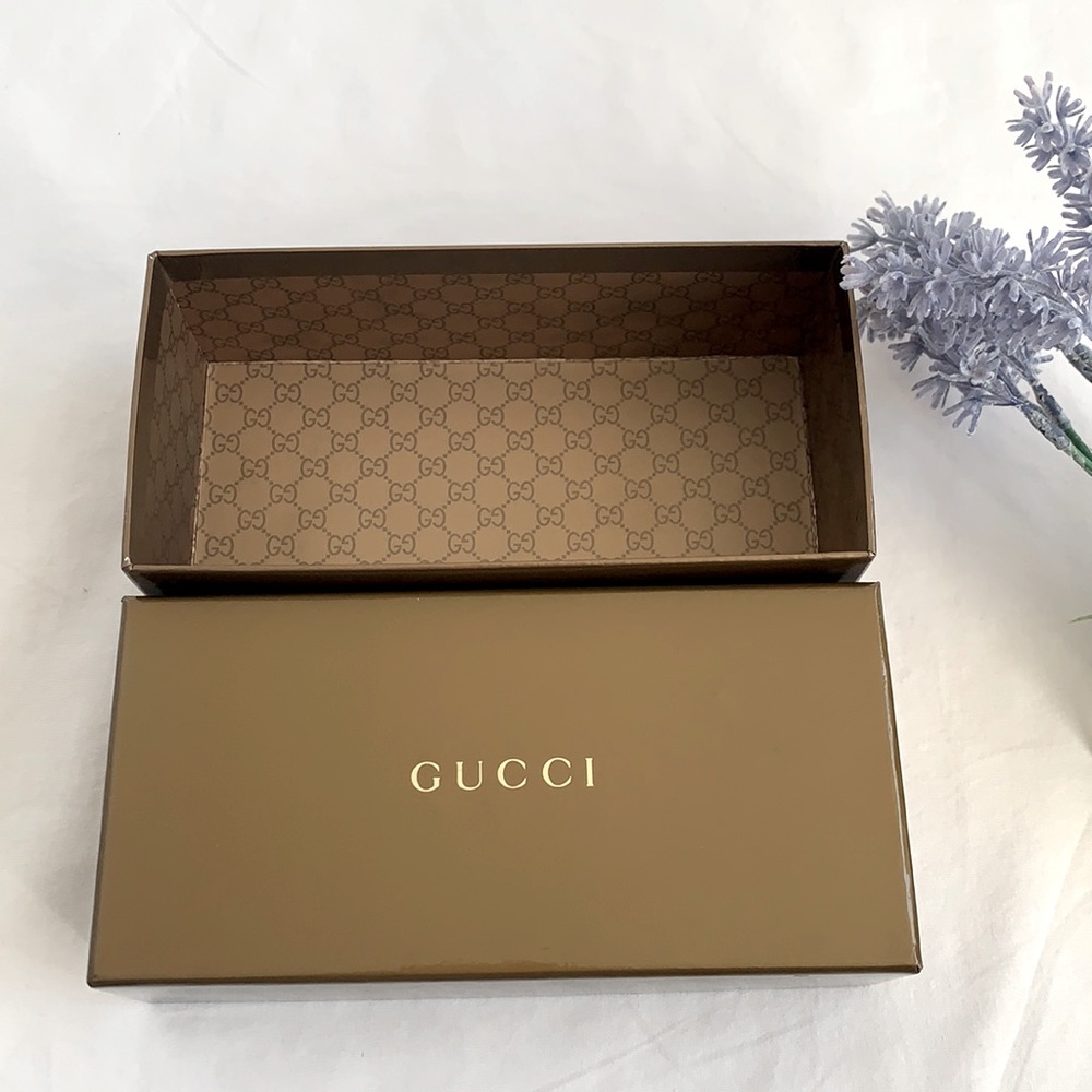 Gucci small gift box, OS, bronze
